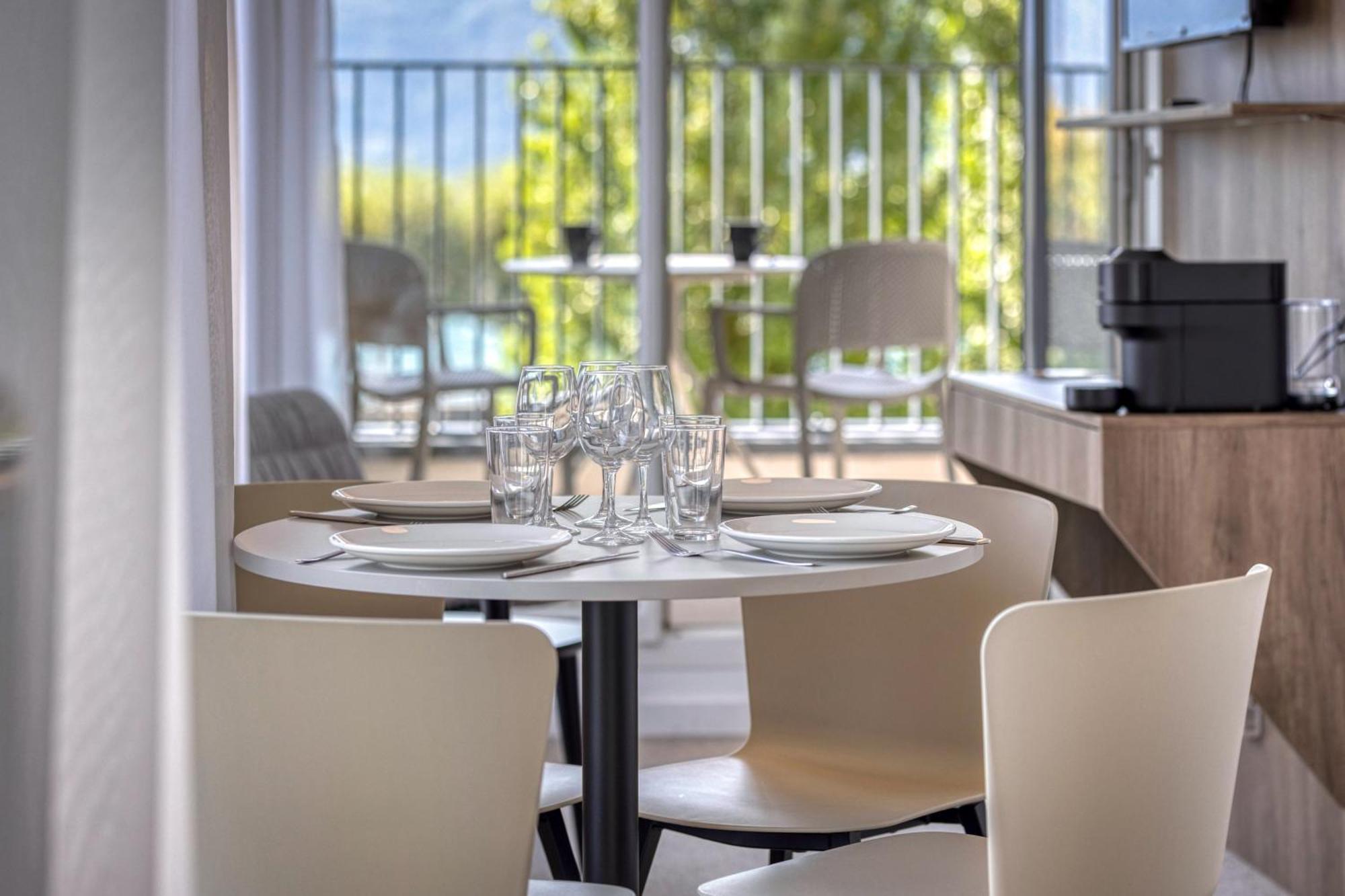 אקס-לה-באינס Kosy Appart'Hotels - Residence Du Lac מראה חיצוני תמונה