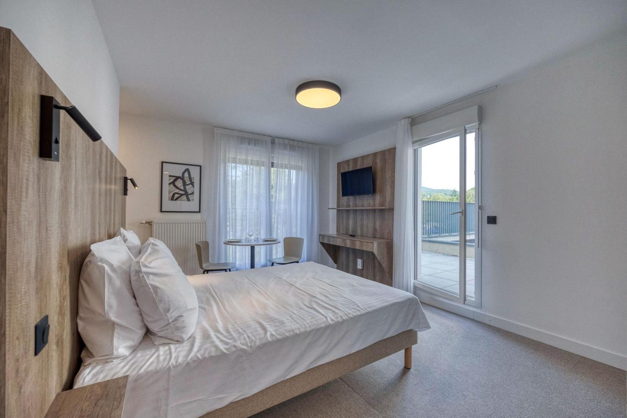 אקס-לה-באינס Kosy Appart'Hotels - Residence Du Lac מראה חיצוני תמונה