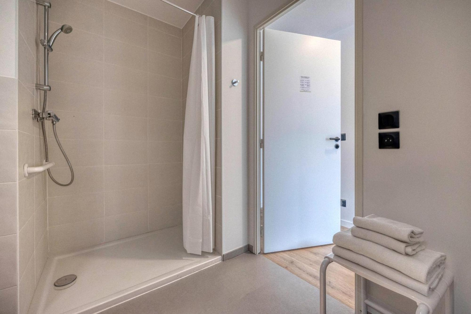 אקס-לה-באינס Kosy Appart'Hotels - Residence Du Lac מראה חיצוני תמונה