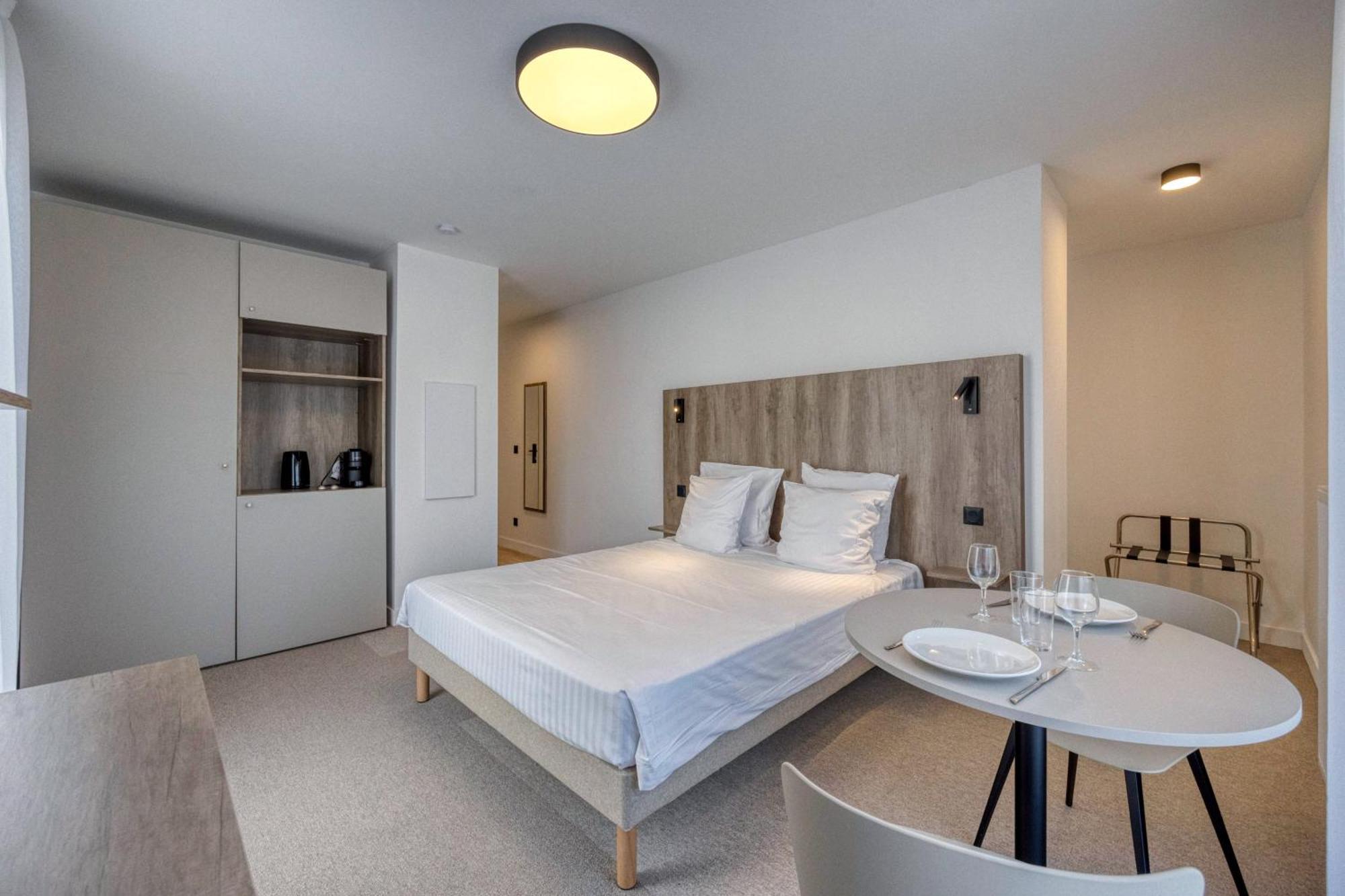אקס-לה-באינס Kosy Appart'Hotels - Residence Du Lac מראה חיצוני תמונה